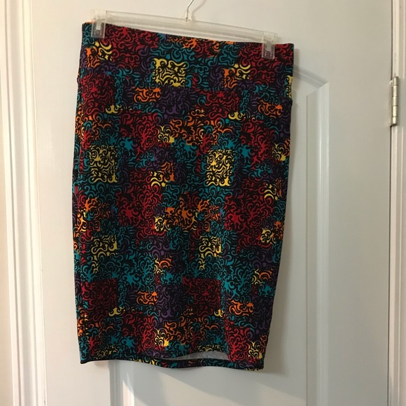Lularoe Cassie skirt - Picture 1 of 1